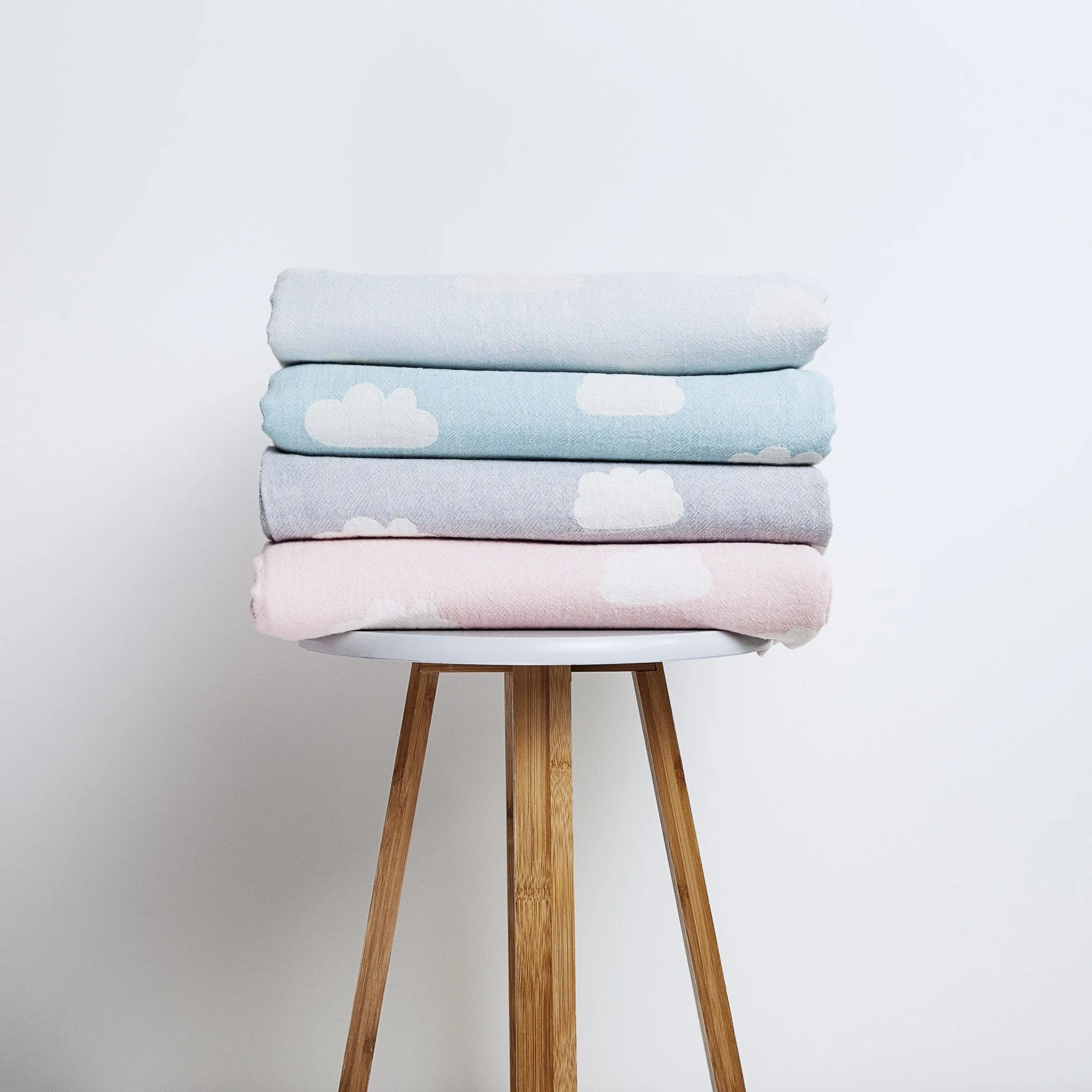 Mint Cloud Throw